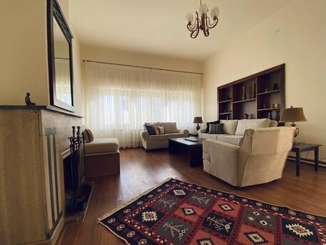 Amman, Apartments/Houses, JOD 750/month,  Furnished,  2 BR,  180 Sq. Meter,  Fully Furnished-2bedroom-Jabal Amman Btwn 3rd & 4th Circle-Electric & Water  Included