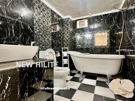 Kuwait City, Apartments/Houses, KWD 1250/month,  3 BR,  Spacious 3-Bedroom Floor With Terrace For Rent In Salwa