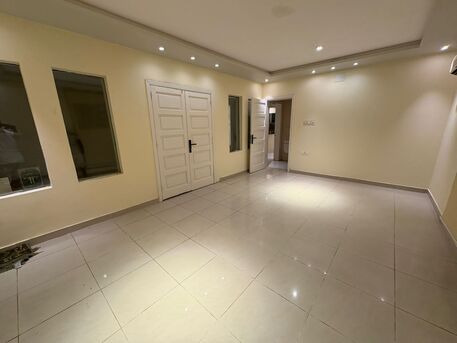 Sulaymania, Apartments/Houses, SAR 28000/year,  3 BR,  Family Apartment For Rent In Al-Sulaymaniyah - Jeddah