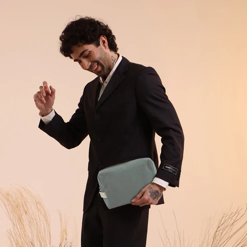 Mumbai, Clothing & Accessories, INR 998,  Buy Vanity Bag For Women Online