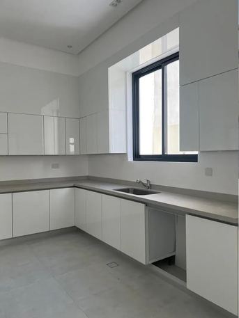 Manama, Villas, BHD 270,  377 Sq. Meter,  Luxurious Villa For Sale In Bu Quwah (Saraya-2) &ndash; BD.270,000/-