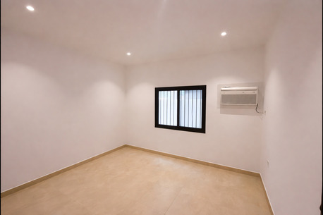 Manama, Real Estate For Sale, BHD 36000,  2 BR,  80 Sq. Meter,  For Sale: Apartment In Jeblat Hebshi Area.