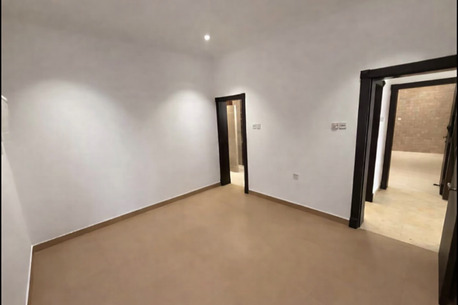 Manama, Real Estate For Sale, BHD 36000,  2 BR,  80 Sq. Meter,  For Sale: Apartment In Jeblat Hebshi Area.