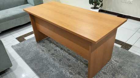 Tabuk City, Furniture, SAR 185,  Wooden Table - Heavy - Good Condition