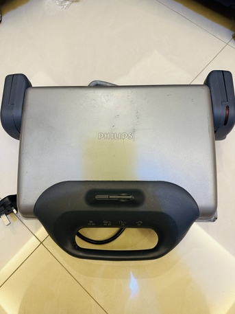 Jeddah, Appliances, SAR 150,  Philips Health Grill - Grey/Black, HD4467
