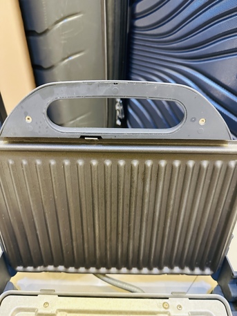 Jeddah, Appliances, SAR 150,  Philips Health Grill - Grey/Black, HD4467