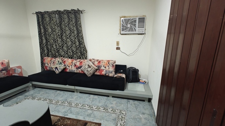 Jeddah, Furniture, SAR 500,  🛋️ Sofa Set For Sale - L-Shaped, 8-10 Seater With Center Table