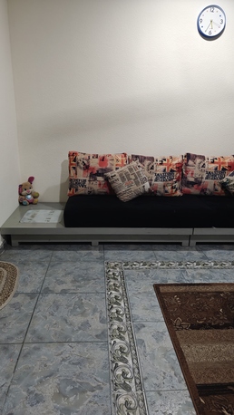 Jeddah, Furniture, SAR 500,  🛋️ Sofa Set For Sale - L-Shaped, 8-10 Seater With Center Table