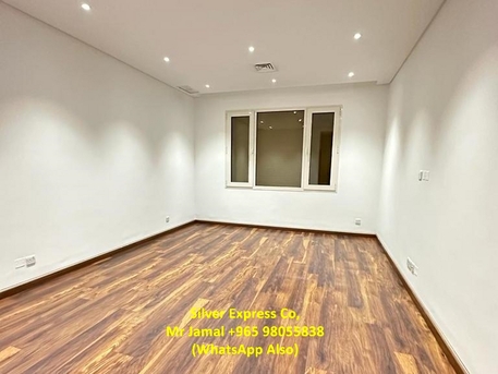 Mubarak Al-Kabeer, Apartments/Houses, KWD 800/month,  4 BR,  200 Sq. Meter,  Barclays Flooring With Balcony Floor For Rent In Abu Fatira.