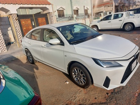 Al Aziziyah, Pick Up & Drop Off, Pick Up And Drop Off