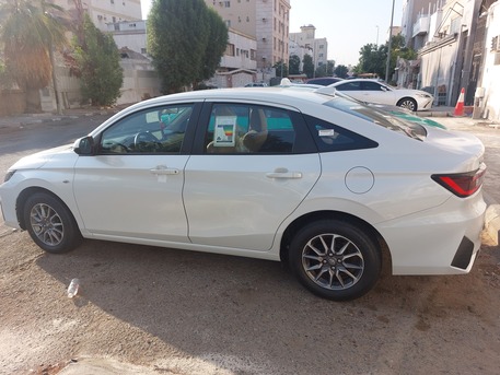 Al Aziziyah, Pick Up & Drop Off, Pick Up And Drop Off