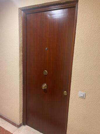 Madrid, Apartments/Houses, EUR 2000/month,  3 BR,  Alquiler Piso 3 Dormitorios, 2 Ba?os, Piscina Y Plaza De Garaje. Exterior