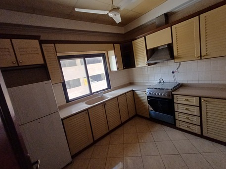 Manama, Apartments/Houses, BHD 280/month,  Furnished,  2 BR,  BHD:-280/month SEMI FURNISHED 2 BHK APARTMENT FOR RENT IN BURHAMA -: MUNEEB *35041493