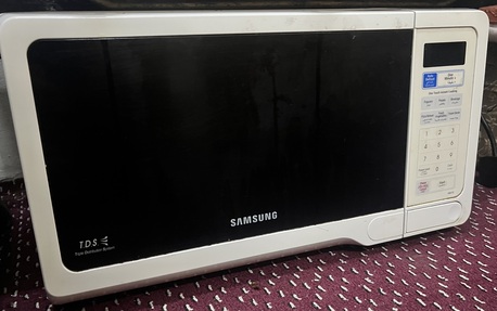 Azizia, Electronics, SAR 650,  LG Refrigerator & Microwave