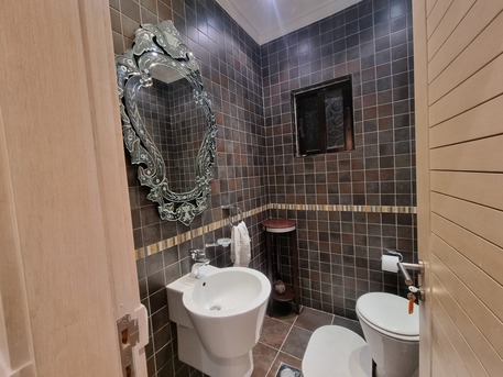 Abdoun, Apartments/Houses, JOD 22000/year,  3 BR,  200 Sq. Meter,  Ground Floor Apartment For Rent In Abdoun