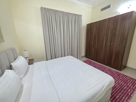 Juffair, Apartments/Houses, BHD 350/month,  Furnished,  2 BR,  Modern Interior | Free Wifi & Hk Services | Closed Kitchen | Near American Alley Juffair