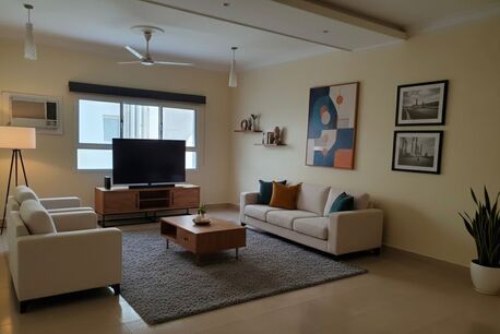 Janabiya, Apartments, Flats, Houses & Villas, BHD 300/month,  3 BR,  120 Sq. Meter,  Very Spacious 3 Bdrm Flat In Janabiyah