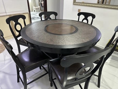 Hidd, Household Items, BHD 80,  Rotating Dining Table With Storage