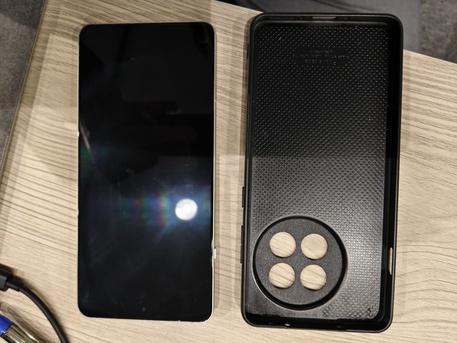 Al Mursalat, Mobile Phones, SAR 1300,  Oneplus 13R 12GB Ram 256 ROM EU Edition