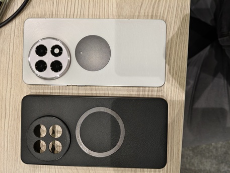 Riyadh, Mobile Phones, SAR 1300,  Oneplus 13R 12GB Ram - 256GB ROM, EU Edition