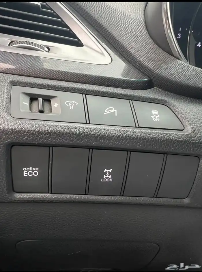 Riyadh, Vehicles, Cars & Trucks , SAR 37000,  Hyundai Santa Fe 2.OD,  2015,  Automatic,  236000 KM,  , , Diesel, 7 Seats, Full Option