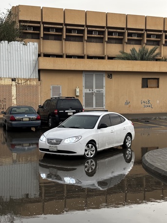 Al Bathaa, Vehicles, Cars & Trucks , SAR 13000,  Hyundai Elantra,  2008,  Manual,  185000 KM,  Well Maintained  For Sale