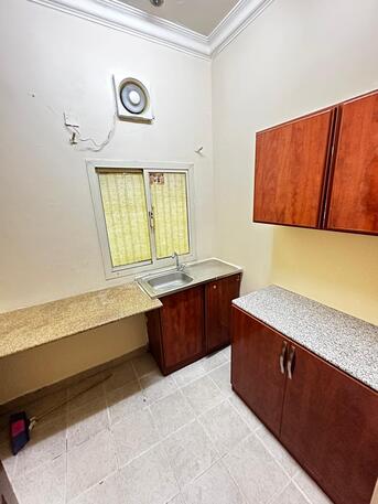 Gudaibiya, Apartments/Houses, BHD 170/month,  1 BR,  Flat For Rent In Gudaibiya Nearby BBK Bank