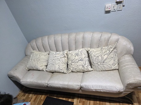 Al Adama, Free Items, SAR 1,  Used Sofa