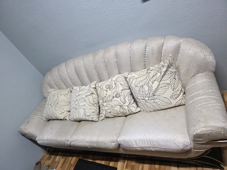 Al Adama, Free Items, SAR 1,  Used Sofa