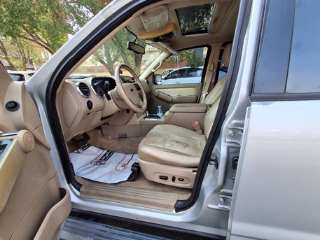 Makkah, Vehicles, Cars & Trucks , SAR 12000,  Ford Explorer,  2009,  Automatic,  248 KM,    Full Option