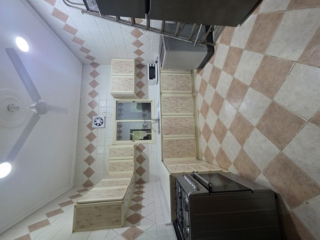 Zinj, Apartments/Houses, BHD 290/month,  Furnished,  2 BR,  -Very Bright Fully Furnished 2 BHK Balcony Family Flat With Ewa, Parking @290/BD In Zinj