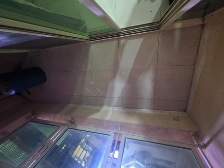 Zinj, Apartments/Houses, BHD 290/month,  Furnished,  2 BR,  -Very Bright Fully Furnished 2 BHK Balcony Family Flat With Ewa, Parking @290/BD In Zinj