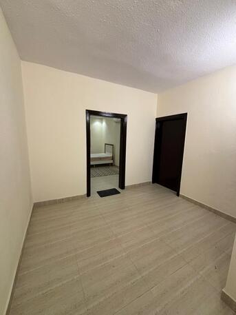 Al Malaz, Rooms for Rent, SAR 1700/month,  Furnished,  ROOM AVAILABLE (NEW BUILDING) FOR SINGLE BACHELOR IN MALAZ NEAR ALMAS RESTAURANT