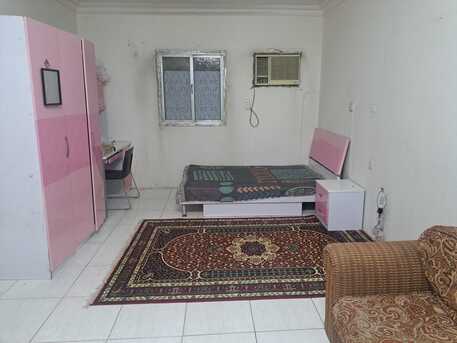 Al Malaz, Rooms Available, SAR 1300/month,  Furnished,  A Large Furnished Room For Rent &mdash; Executive Bachelor Only Rent: SR 1300 Per Month