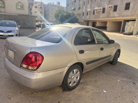 Makkah, Vehicles, Cars & Trucks , Sar 12000,  Nissan Sunny,  2005,  Manual,  200000 KM,   In Good Condition Istmara Fahas New All Ok