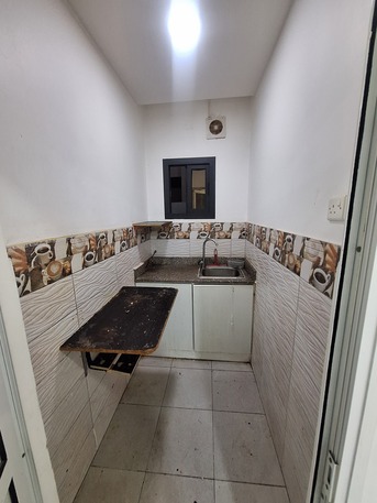 Zinj, Apartments/Houses, BHD 150/month,  Studio,  #1BATHROOM Kitchen With Electricity
