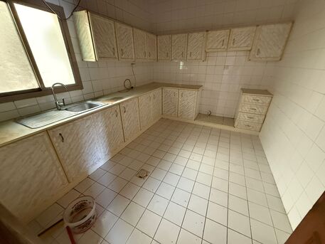 Ras Rumman, Apartments/Houses, BHD 250/month,  3 BR,  Flat For Rent In Rass Rumman Without EWA