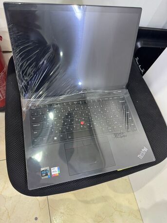 Riyadh, Computers, SAR 2000,  Lenovo Thinkpad T14S -12th Gen- I7(16GB RAM/512SSD)-FIXED PRICE