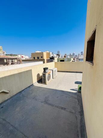 Gudaibiya, Apartments/Houses, BHD 160/month,  1 BR,  Flat For Rent In Gudaibiya With EWA Nearby Bharain Pride