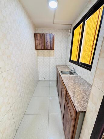 Gudaibiya, Apartments/Houses, BHD 160/month,  1 BR,  Flat For Rent In Gudaibiya With EWA Nearby Bharain Pride