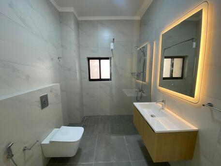 Amman, Apartments/Houses, JOD 10000/year,  4 BR,  300 Sq. Meter,  Full Floor Apartment For Rent In Al Swafiyieh