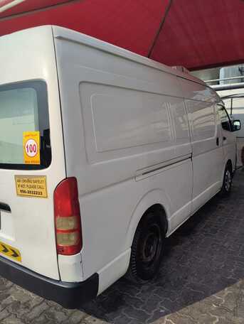 Sharjah, Vehicles, Cars & Trucks , AED 45000,  2013,  2013,  Manual,  390353 KM,  TOYOTA HIACE WITH CHILLER