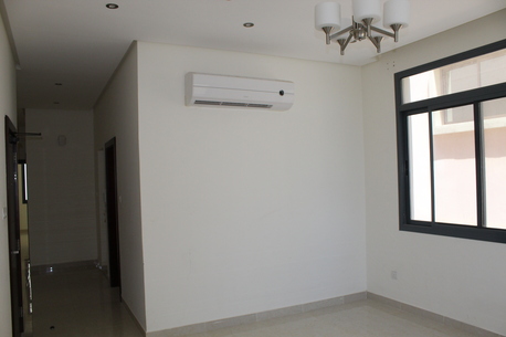 Riffa, Apartments/Houses, BHD 210/month,  2 BR,  150 Sq. Meter,  Luxurious 2 BHK Semi Furnished Flat For Rent In Riffa Near Exotic Car
