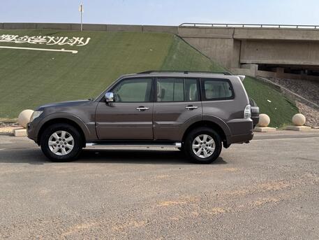 Jeddah, Vehicles, Cars & Trucks , SAR 36000,  Mitsubishi Pajero,  2014,  Automatic,  276000 KM,  PAJERO |  |