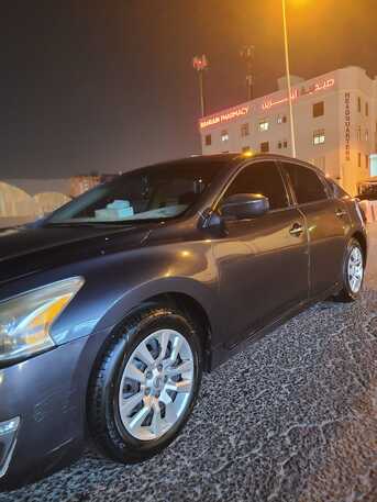 Manama, Vehicles, Cars & Trucks , BHD 2000,  Nissan Altima,  2013,  Automatic,  128960 KM,  Great Deal:   Clean And Dependable