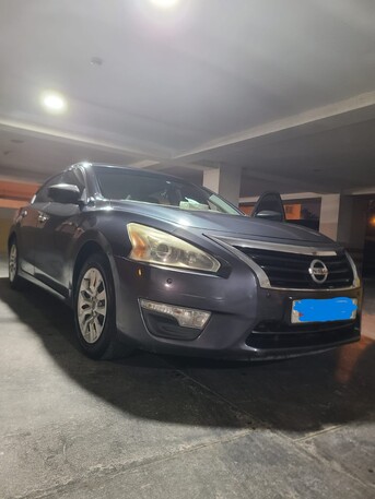 Manama, Vehicles, Cars & Trucks , BHD 2000,  Nissan Altima,  2013,  Automatic,  128960 KM,  Great Deal:   Clean And Dependable