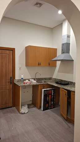Manama, Housing Exchanges, BHD 170/month,  Studio,  Studio Flat For Rent In Seef With EWA | With AC