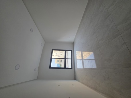 Zinj, Apartments/Houses, BHD 300/month,  2 BR,  * Brand New* Semi Furnished Spacious 2 BHK Flat Without Ewa & Parking@300/BD In Zinj