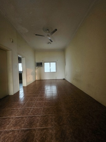 Zinj, Apartments/Houses, BHD 190/month,  2 BR,  - Neet & Clean UN Furnished 2 BHK Flat Without Ewa @190/BD In Zinj
