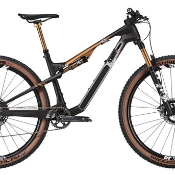 Jakarta, Bicycles, USD 5128,  2024 Canyon Lux Trail CFR Mountain Bike